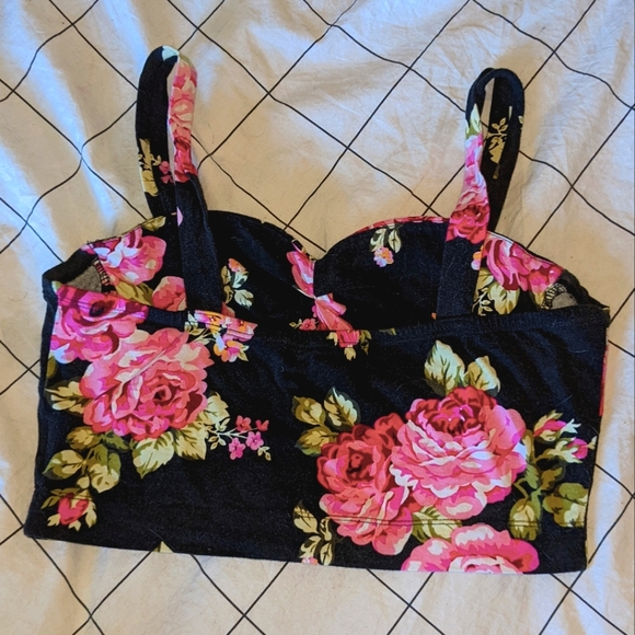 🦋2/$25🦋 Seductions floral crop bustier top - Picture 3 of 4